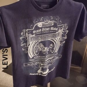Medal Vintage Tshirt Silver Levi's ShirtsLevis Grand Blue Poshmark UzMSVp